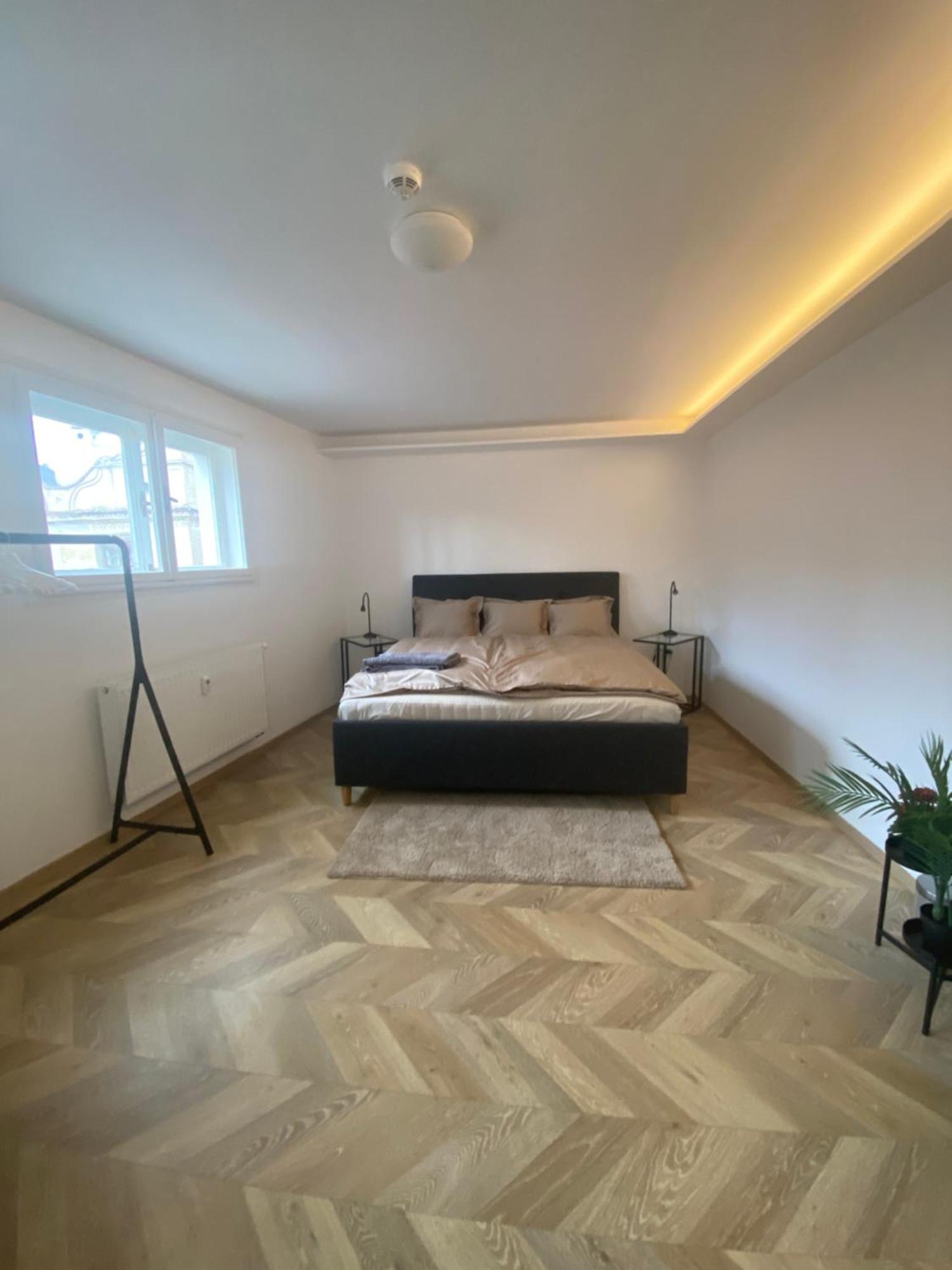 Apartman V Centru Krumlova Cesky Krumlov Bagian luar foto